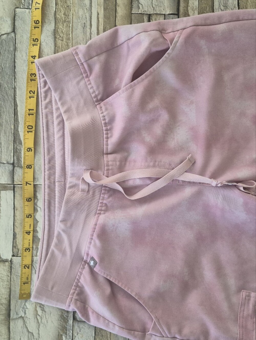 FIGS Zamora Jogger Scrub Pants Womens Small Tall S/T Pink Tie Dye Medical FIONx - Picture 4 of 14